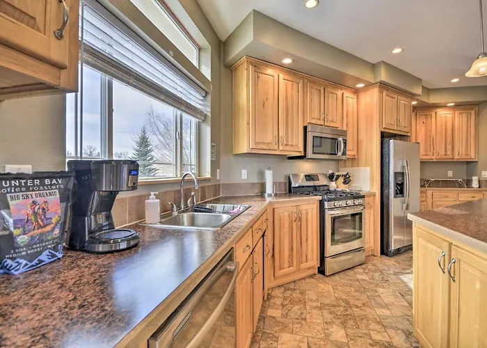 Holiday home Charming Vacation W/ Mtn Views! Cody